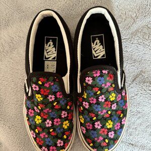 Vans Girls Slip On Sneakers - Size 1 (Black, Floral)